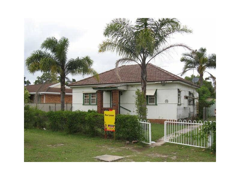 14 Bowden Road, Woy Woy NSW 2256