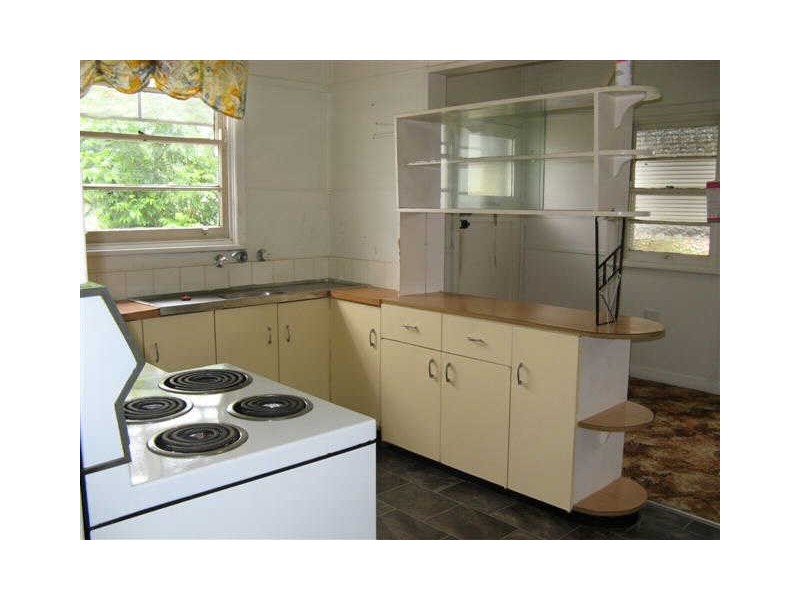 14 Bowden Road, Woy Woy NSW 2256