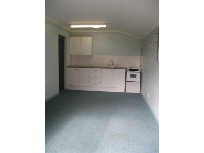 Cabin/39 Nelson St, Umina Beach NSW 2257