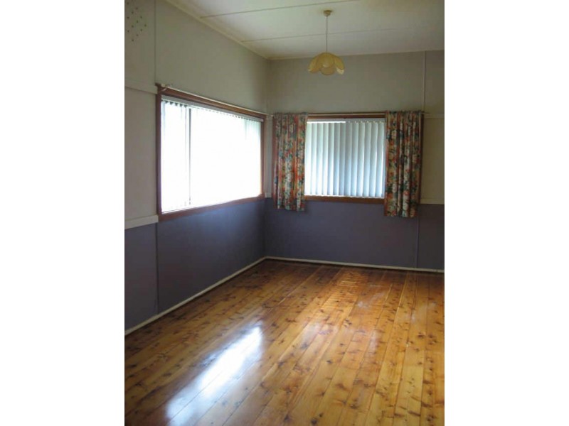 71 Springwood St, Ettalong Beach NSW 2257