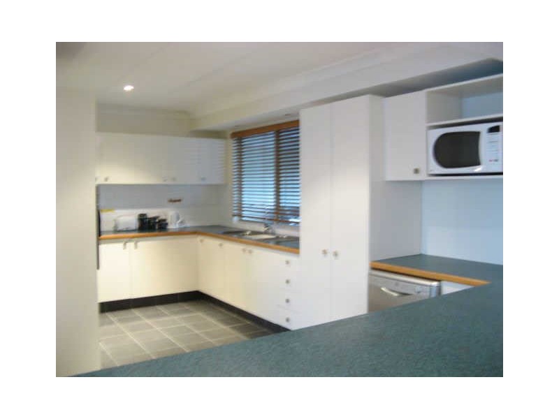 4 Veron Rd, Umina Beach NSW 2257