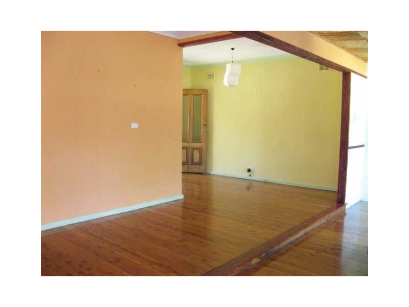 26 Collareen St, Ettalong Beach NSW 2257