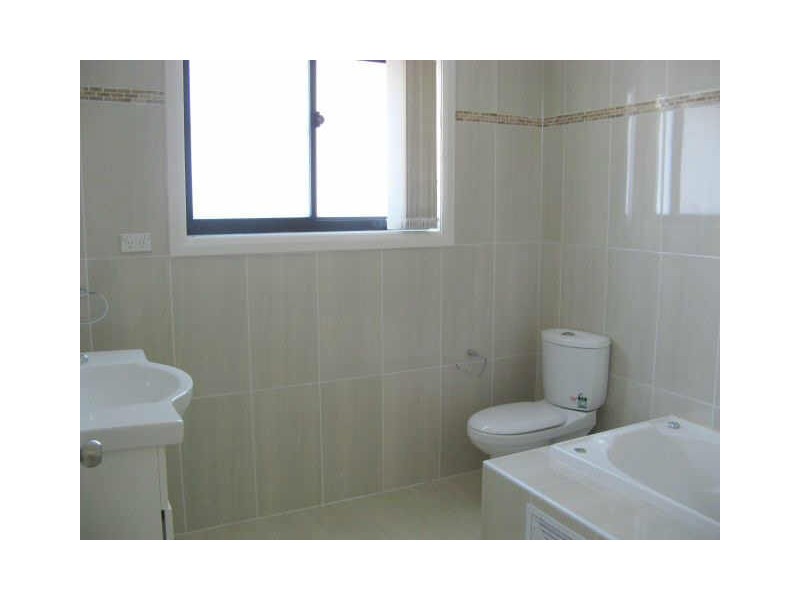 2/56 Gallipoli Ave, Blackwall NSW 2256