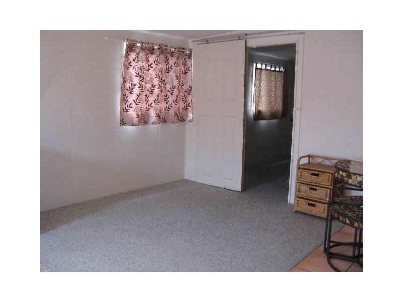 Cabin 29 Commonwealth Ave, Blackwall NSW 2256