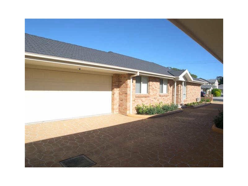 2/57 Kourung St, Ettalong Beach NSW 2257
