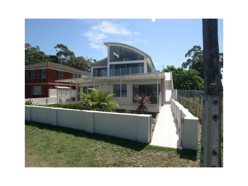 3/360 Ocean View Rd, Ettalong Beach NSW 2257