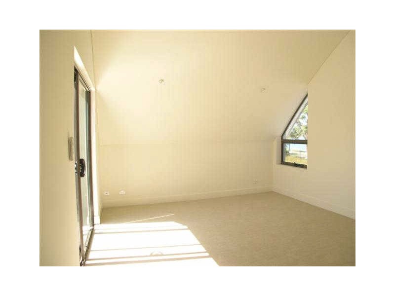 3/360 Ocean View Rd, Ettalong Beach NSW 2257