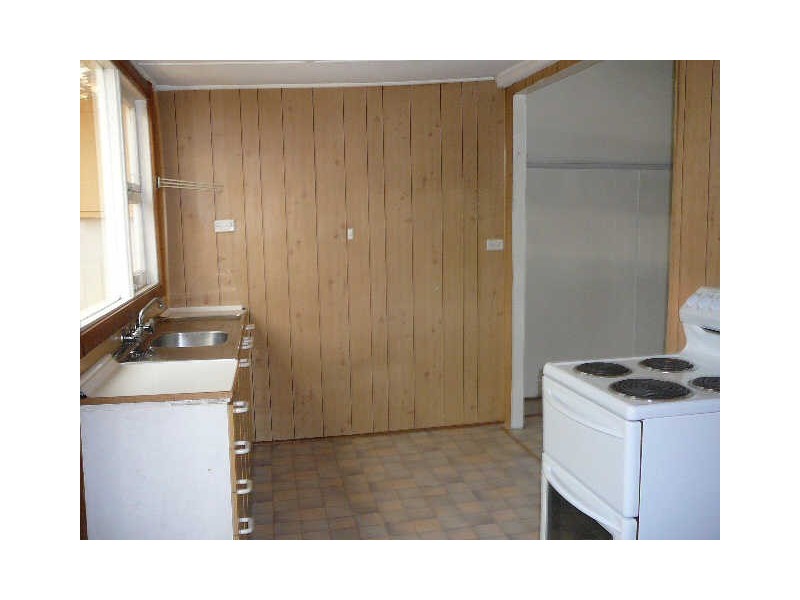 31 Banksia Street, Ettalong Beach NSW 2257