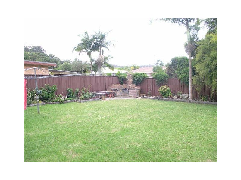 40 Neera Rd, Umina Beach NSW 2257