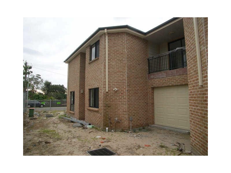 2/56 Gallipoli Ave, Umina Beach NSW 2257