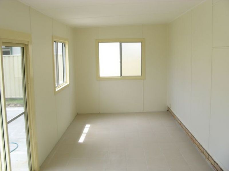 15 Watkin Ave, Woy Woy NSW 2256