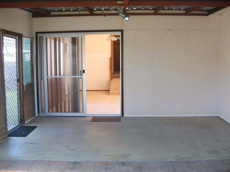 29 Mackenzie Ave, Woy Woy NSW 2256