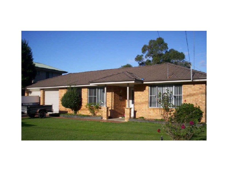 3 Lace St, Umina Beach NSW 2257