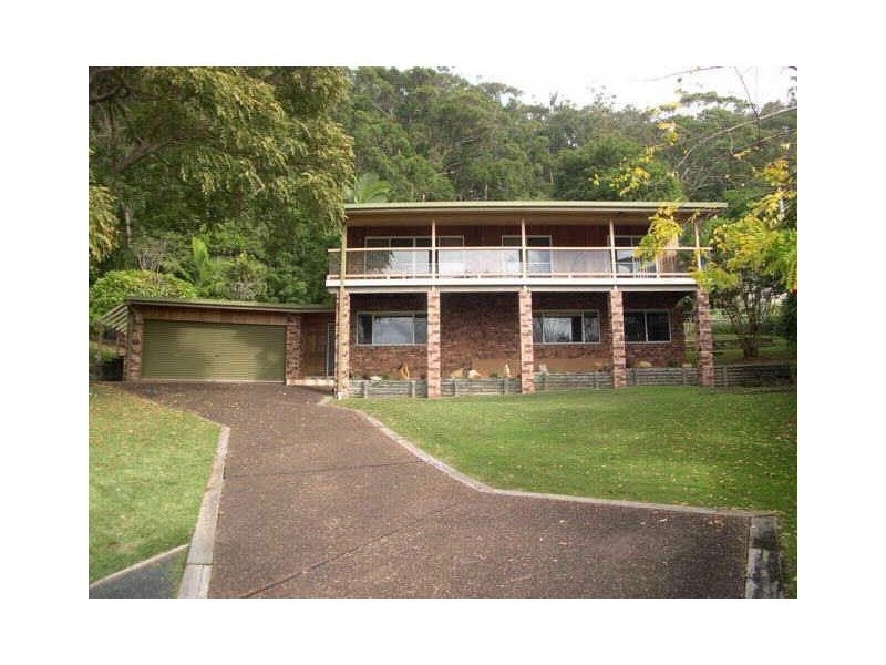 13 Koonora Av, Blackwall NSW 2256