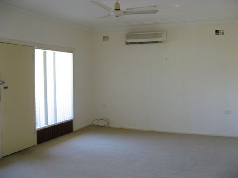 57 Karingi Street, Ettalong Beach NSW 2257