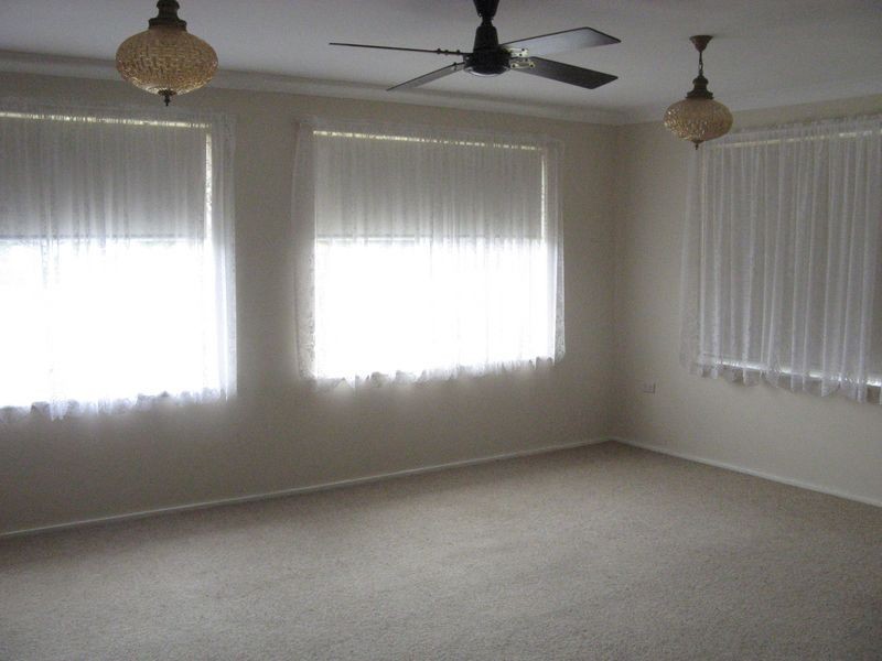 28 MacKenzie Ave, Woy Woy NSW 2256