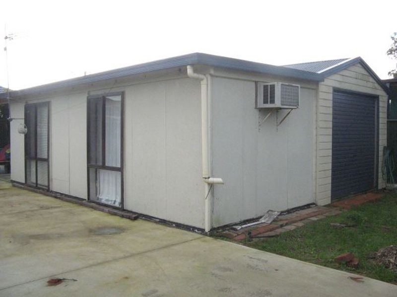 Cabin 172 Trafalgar Ave, Umina Beach NSW 2257