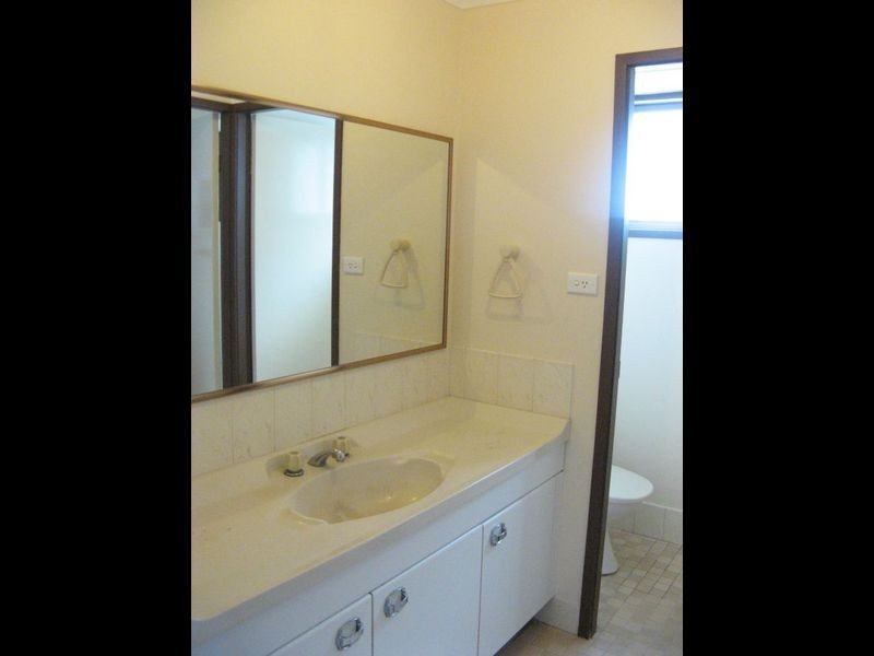 3 Australia, Umina Beach NSW 2257