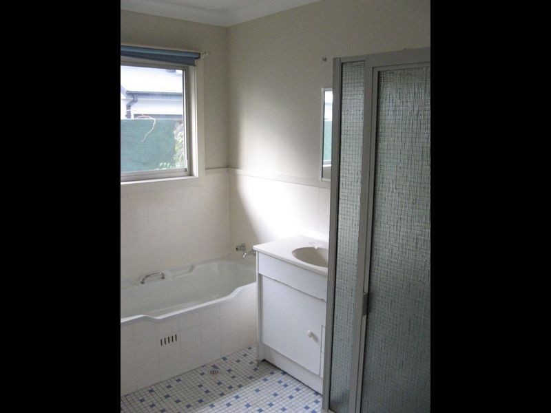 16 Barrenjoey Road, Ettalong Beach NSW 2257