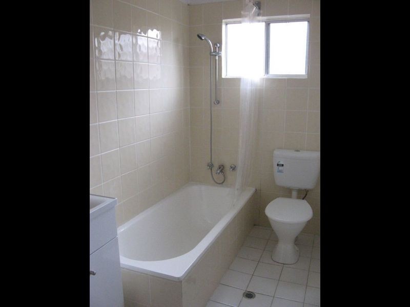 15 Waterloo Ave, Woy Woy NSW 2256