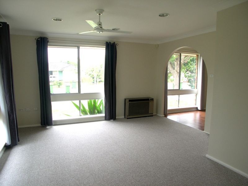 70 McEvoy Ave, Umina Beach NSW 2257