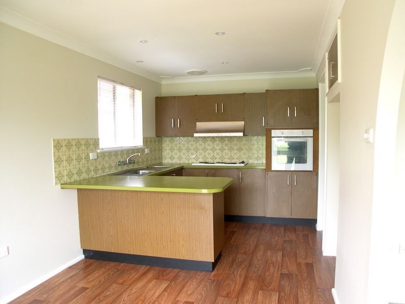 70 McEvoy Ave, Umina Beach NSW 2257