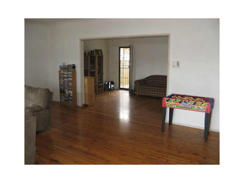 67 Pozieres Ave, Umina Beach NSW 2257