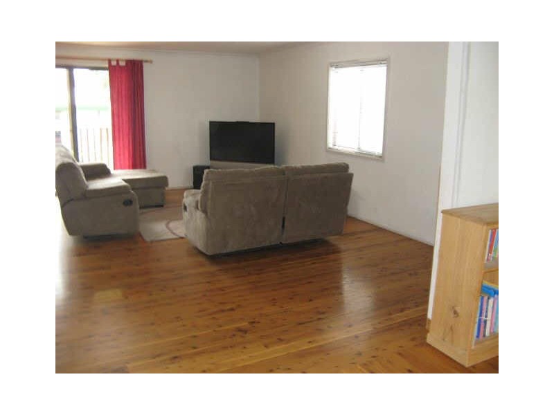 67 Pozieres Ave, Umina Beach NSW 2257