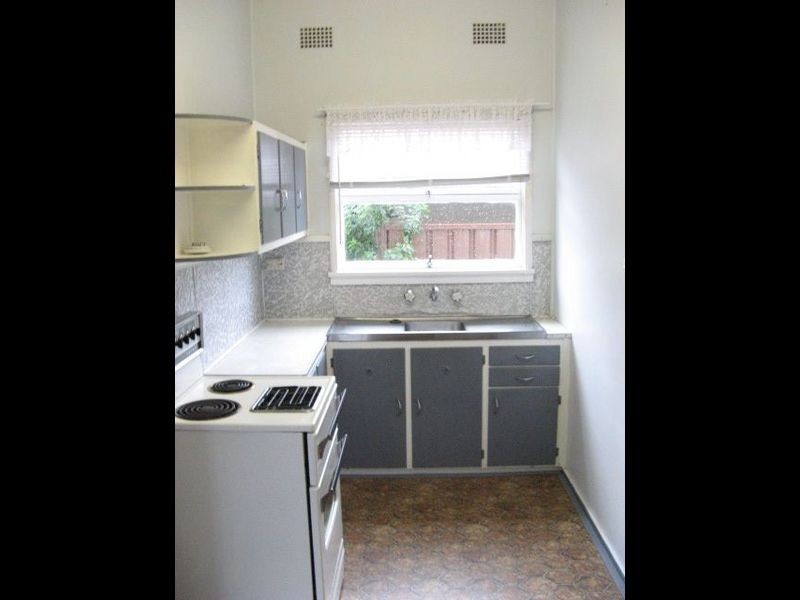 13 Oxford Street, Umina Beach NSW 2257