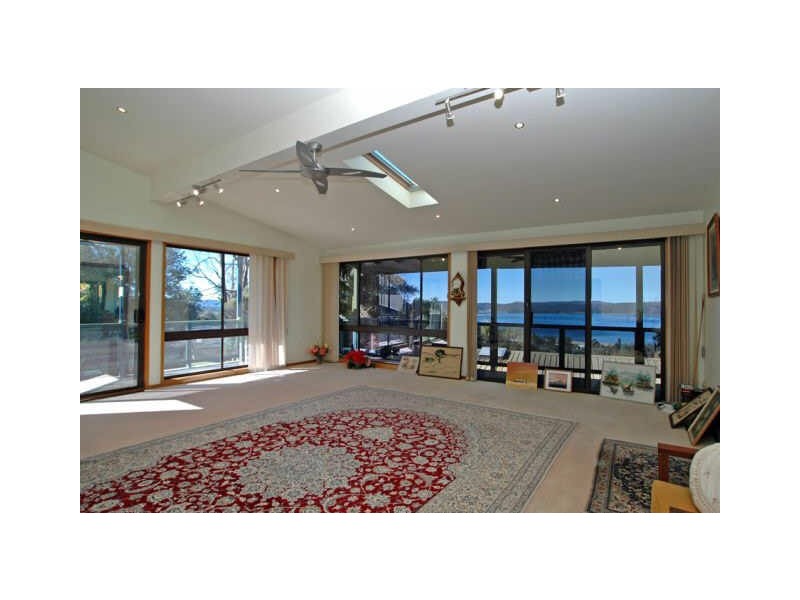 16 Onthonnna Tce, Umina Beach NSW 2257