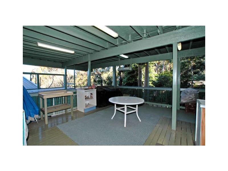 16 Onthonnna Tce, Umina Beach NSW 2257