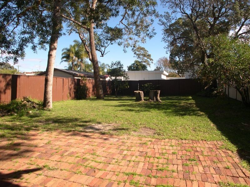 69 Commonwealth Ave, Blackwall NSW 2256