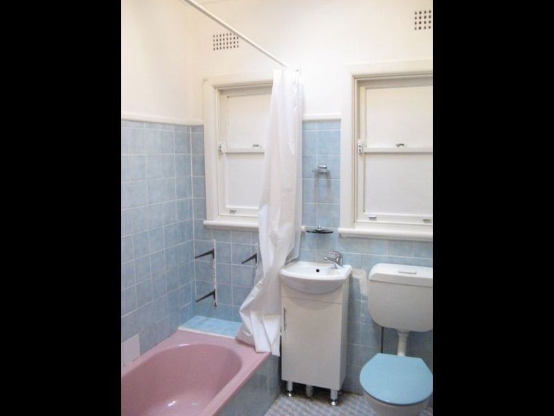 8 Mt Ettalong Rd, Umina Beach NSW 2257