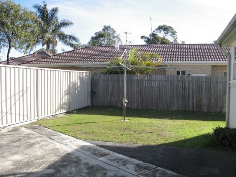 22 Nowack Ave, Umina Beach NSW 2257