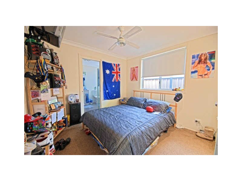 18 Nelson St, Umina Beach NSW 2257