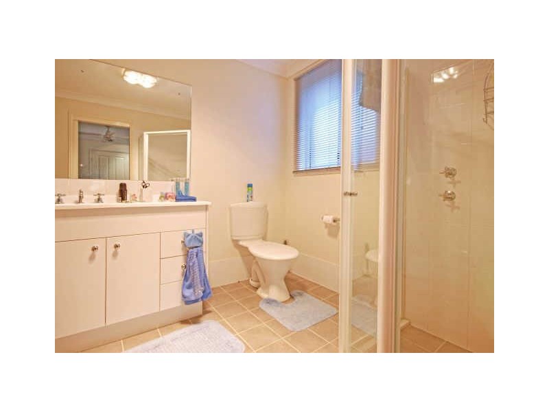 18 Nelson St, Umina Beach NSW 2257