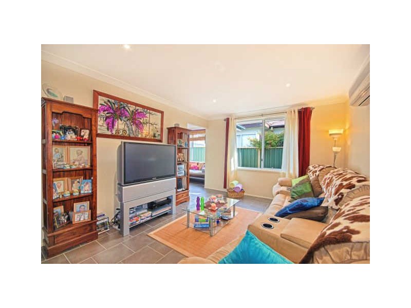 18 Nelson St, Umina Beach NSW 2257