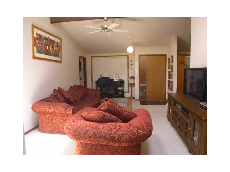 120 Greenhaven Dr, Umina Beach NSW 2257