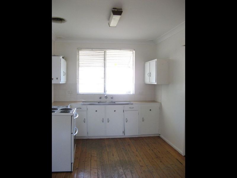 54 Pozieres Ave, Umina Beach NSW 2257