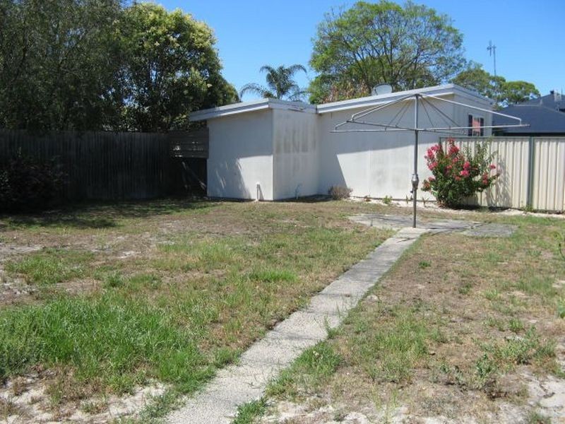 54 Pozieres Ave, Umina Beach NSW 2257