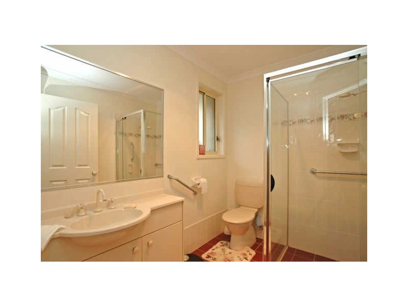 6 Kendall Rd, Empire Bay NSW 2257