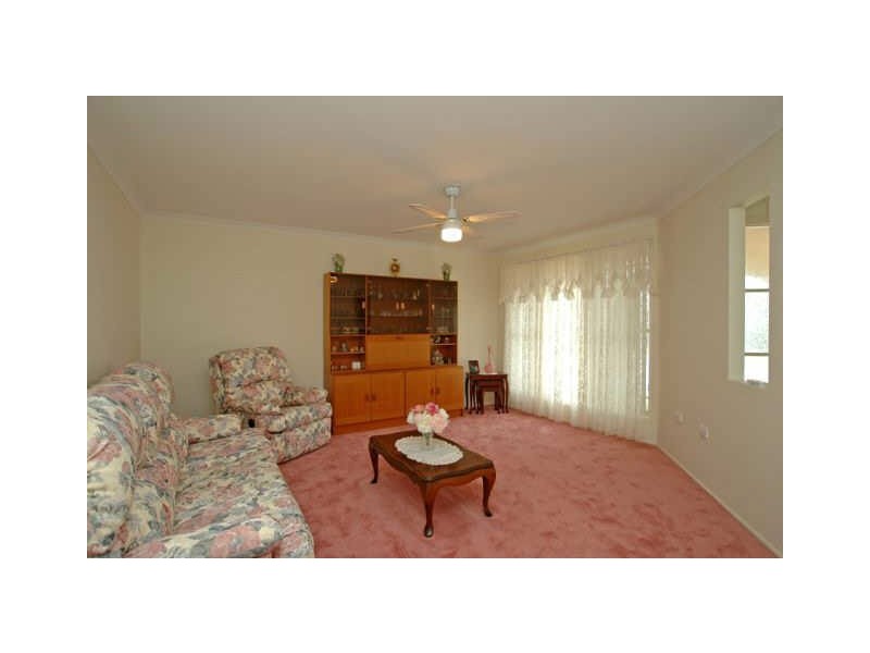 6 Kendall Rd, Empire Bay NSW 2257