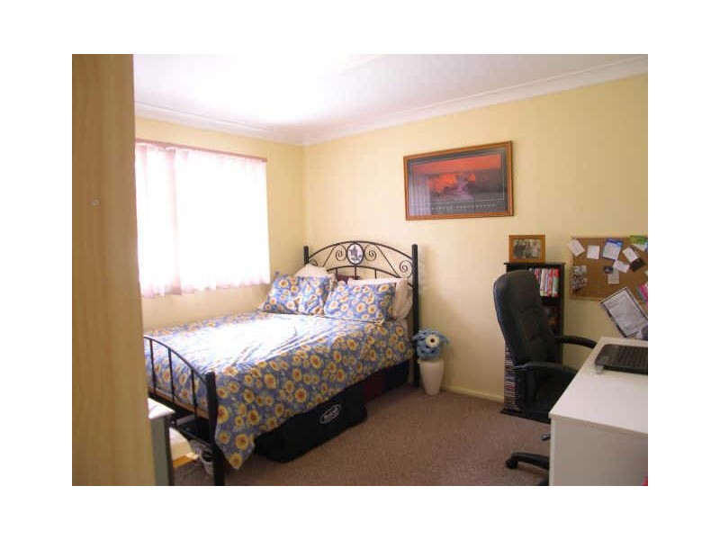 6 Gwendolen Ave, Umina Beach NSW 2257