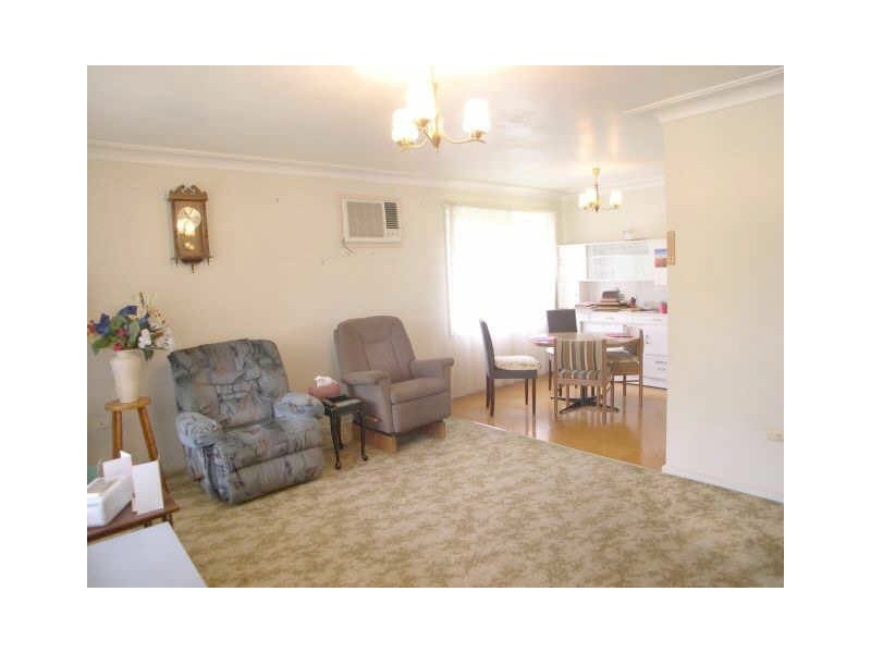 137 Trafalgar Ave, Umina Beach NSW 2257