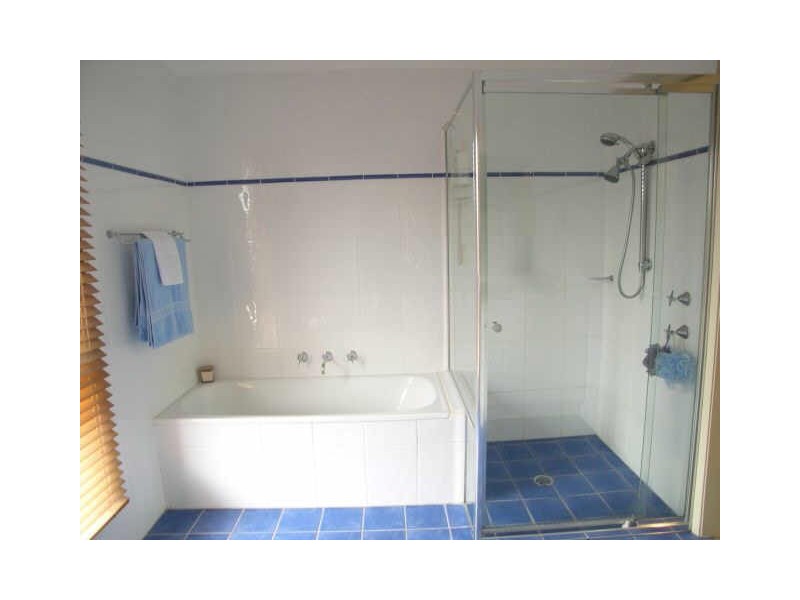 96 Trafalgar Ave, Woy Woy NSW 2256