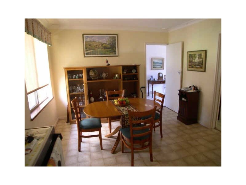 102 Veron Rd, Umina Beach NSW 2257