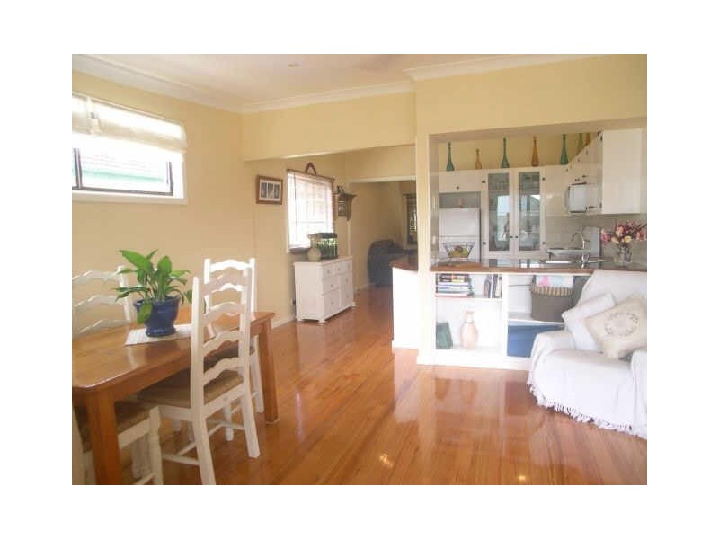 85 Albion St, Umina Beach NSW 2257