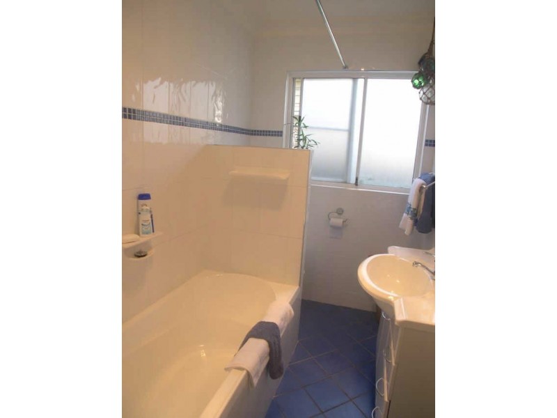 85 Albion St, Umina Beach NSW 2257