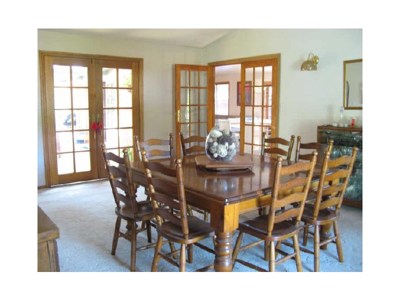 6 Fleet St, Umina Beach NSW 2257