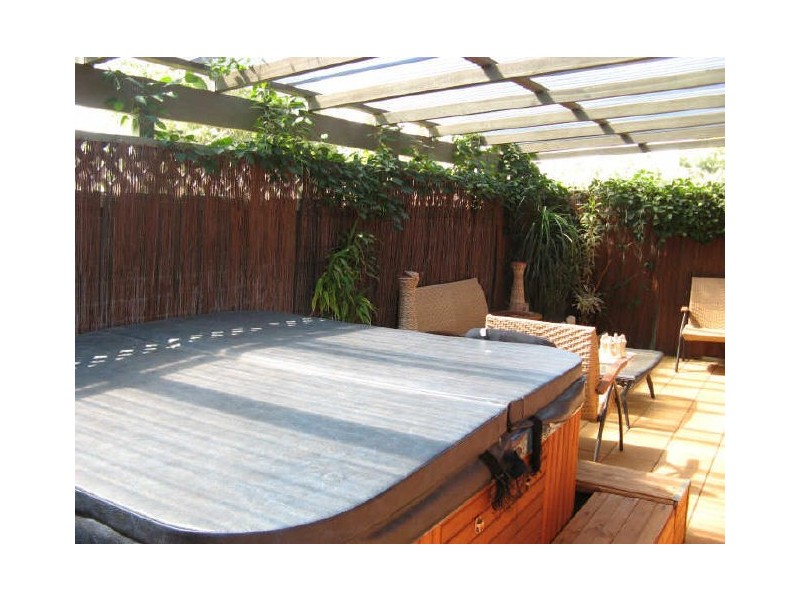 6 Fleet St, Umina Beach NSW 2257